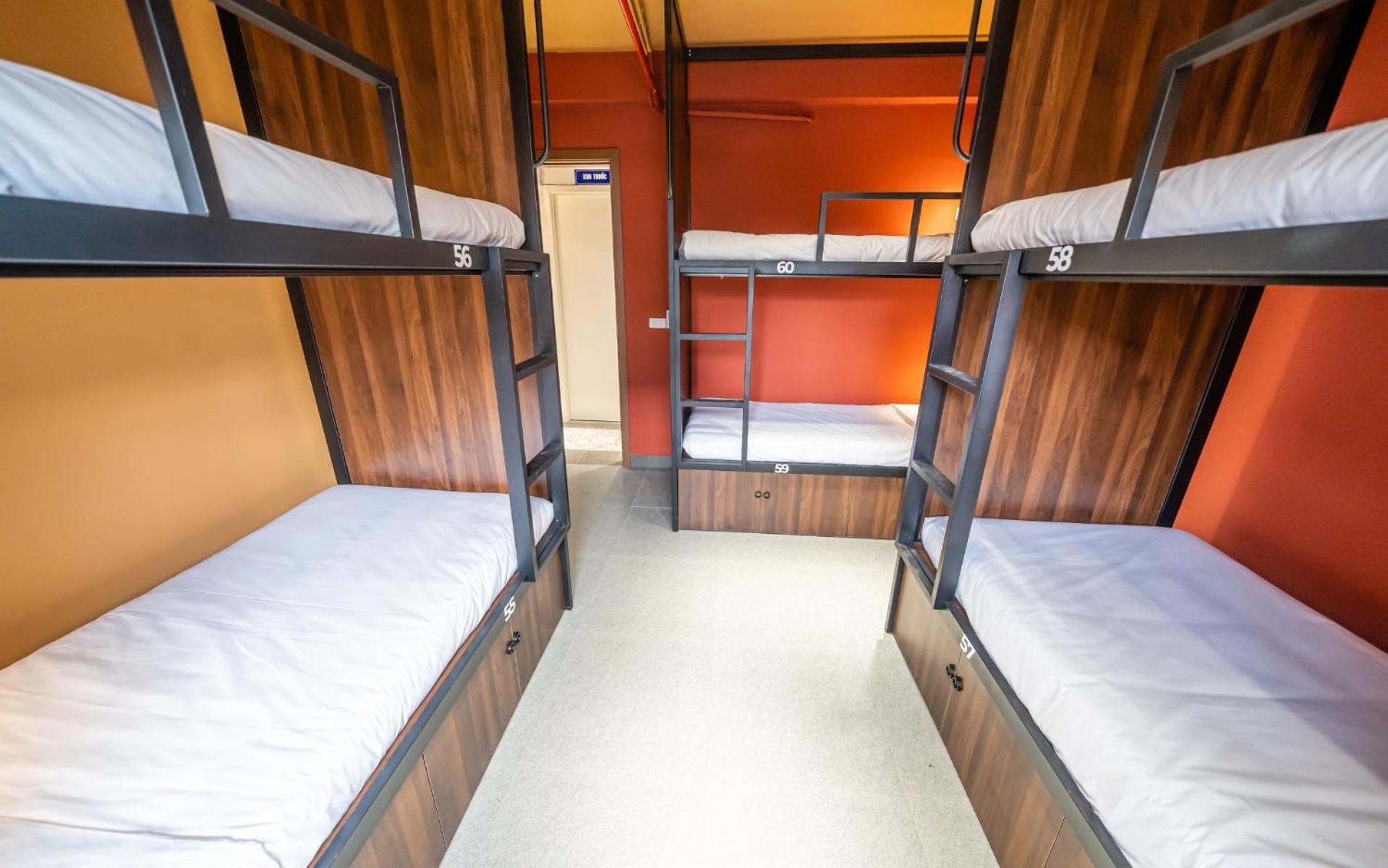 Mad Monkey Hanoi Hostel Bagian luar foto